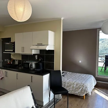 Equipe Apartment *